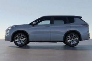 Nové Mitsubishi OUTLANDER PHEV - podélné rozdělení točivého momentu