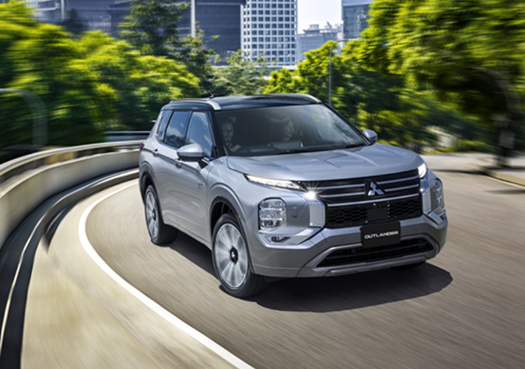 Nové Mitsubishi OUTLANDER PHEV - přizpůsobení zvuku rychlosti